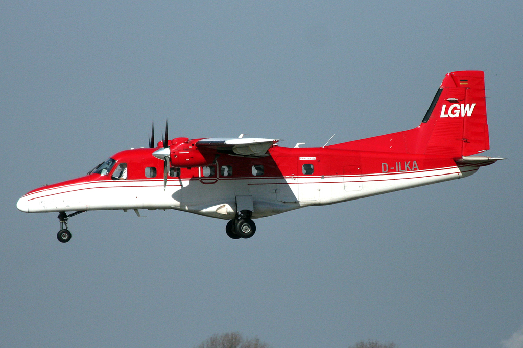 LGW Do228 D-ILKA im Anflug auf die 23L in DUS / EDDL / Dsseldorf am 08.03.2008