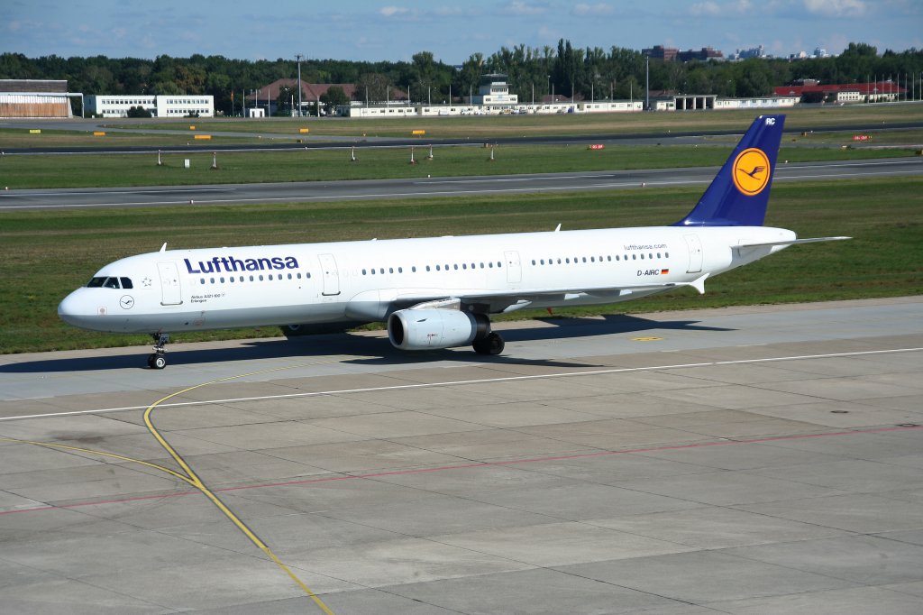 Lufthansa A 321-131 D-AIRC  Erlangen  am 05.09.2010 auf dem Flughafen Berlin-Tegel