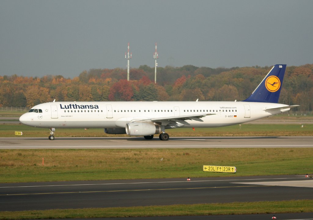 Lufthansa A 321-231 D-AIDD beim Start in Dsseldorf am 31.10.2011
