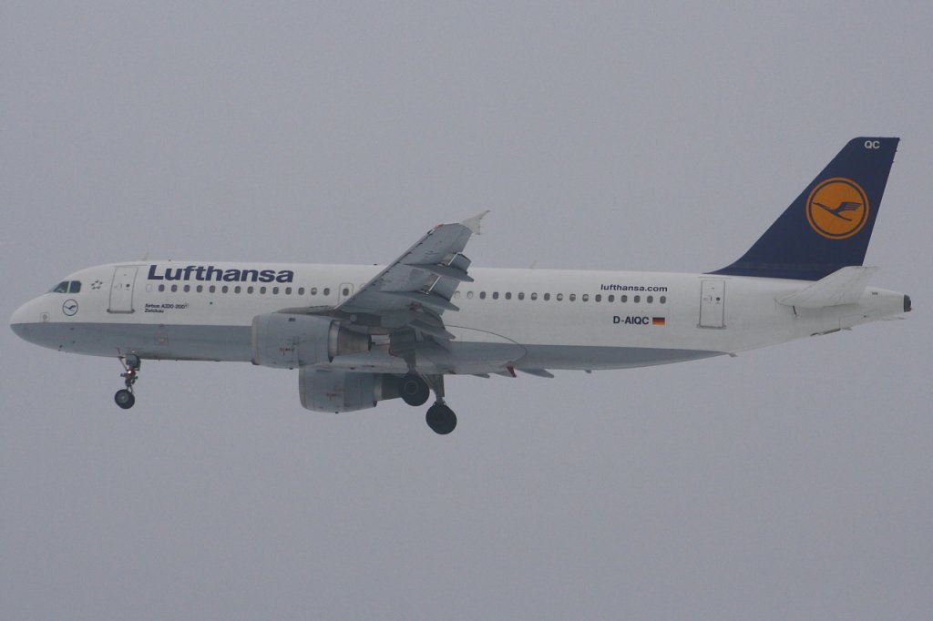 Lufthansa 
Airbus A320-211 
D-AIQC  Zwickau  
Frankfurt am Main
04.01.11