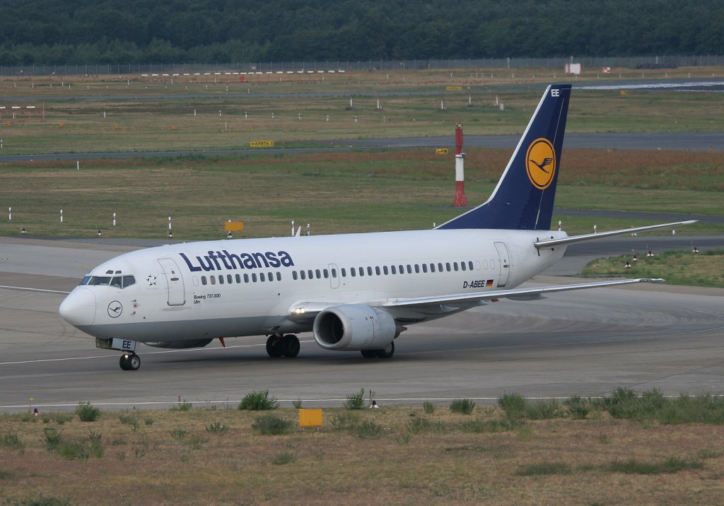 Lufthansa B 737-330 D-ABEE  Ulm  bei der Ankunft in Berlin-Tegel am 31.07.2010