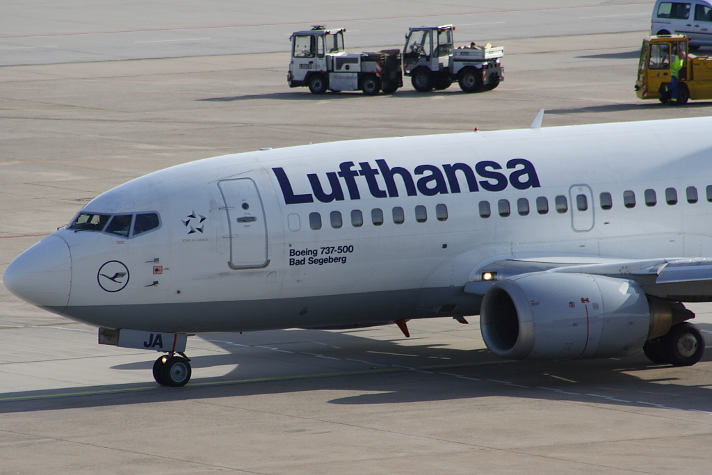 Lufthansa 
Boeing 737-530 
D-ABJA  Bad Segeberg 
STR Stuttgart [Echterdingen], Germany
06.09.10