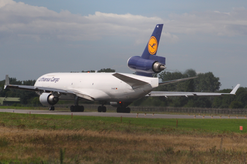 Lufthansa Cargo 
McDonnell Douglas MD-11F 
D-ALCC
FKB Karlsruhe/Baden-Baden, Germany 
26.08.10 
