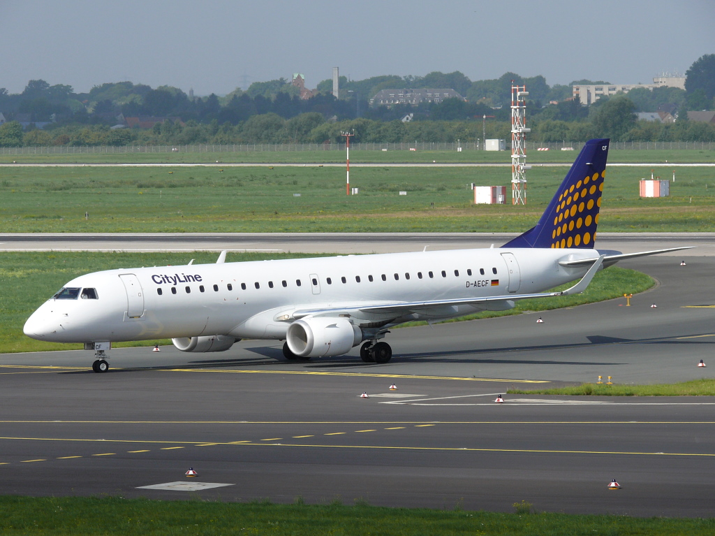 Lufthansa CityLine; D-AECF; Embraer ERJ-190. Flughafen Dsseldorf. 04.09.2010.