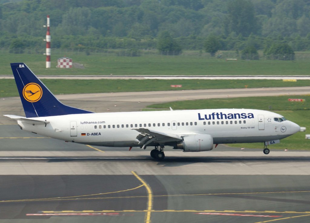 Lufthansa, D-ABEA  ohne Namen , Boeing 737-300 (lufthansa.com), 29.04.2011, DUS-EDDL, Dsseldorf, Germany 


