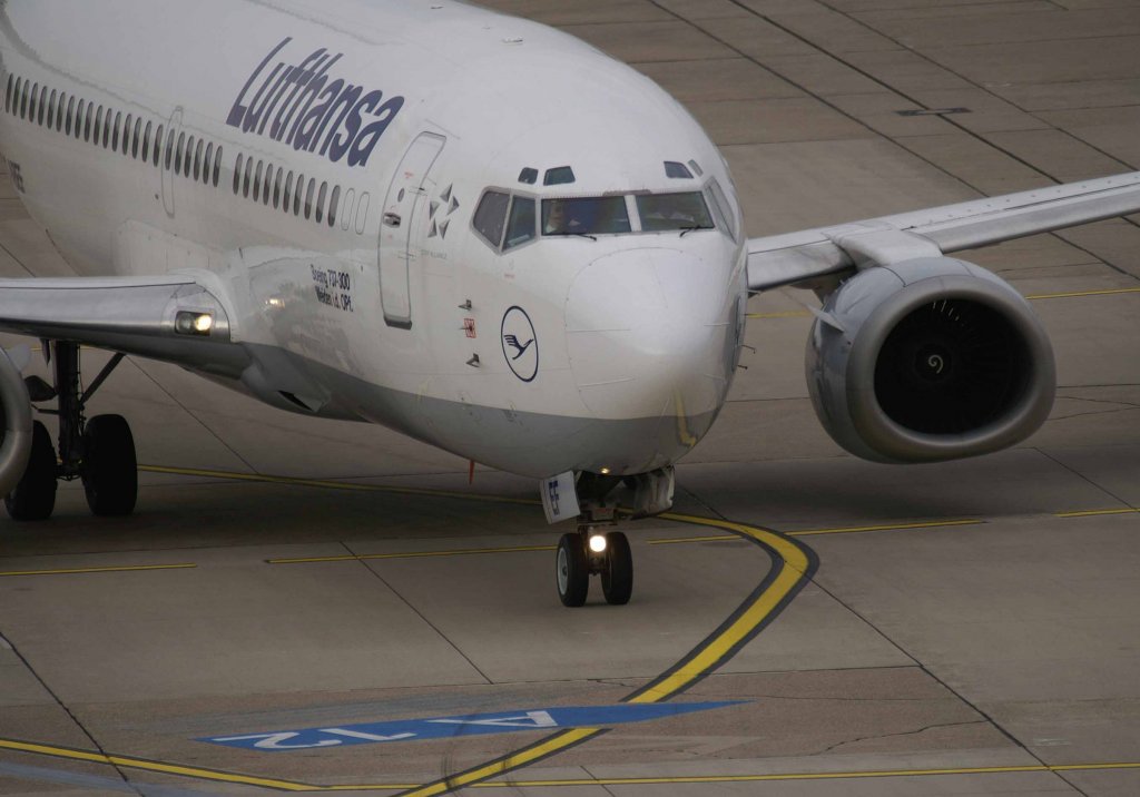 Lufthansa, D-ABEF, Boeing 737-300 (Weiden in der Oberpfalz), 2008.05.22, DUS, Dsseldorf, Germany