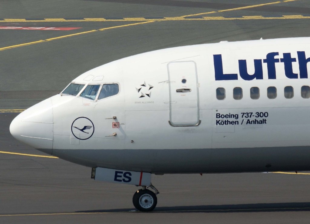 Lufthansa, D-ABES  Kthen/Anhalt , Boeing 737-300 (Bug/Nose), 28.07.2011, DUS-EDDL, Dsseldorf, Germany 

