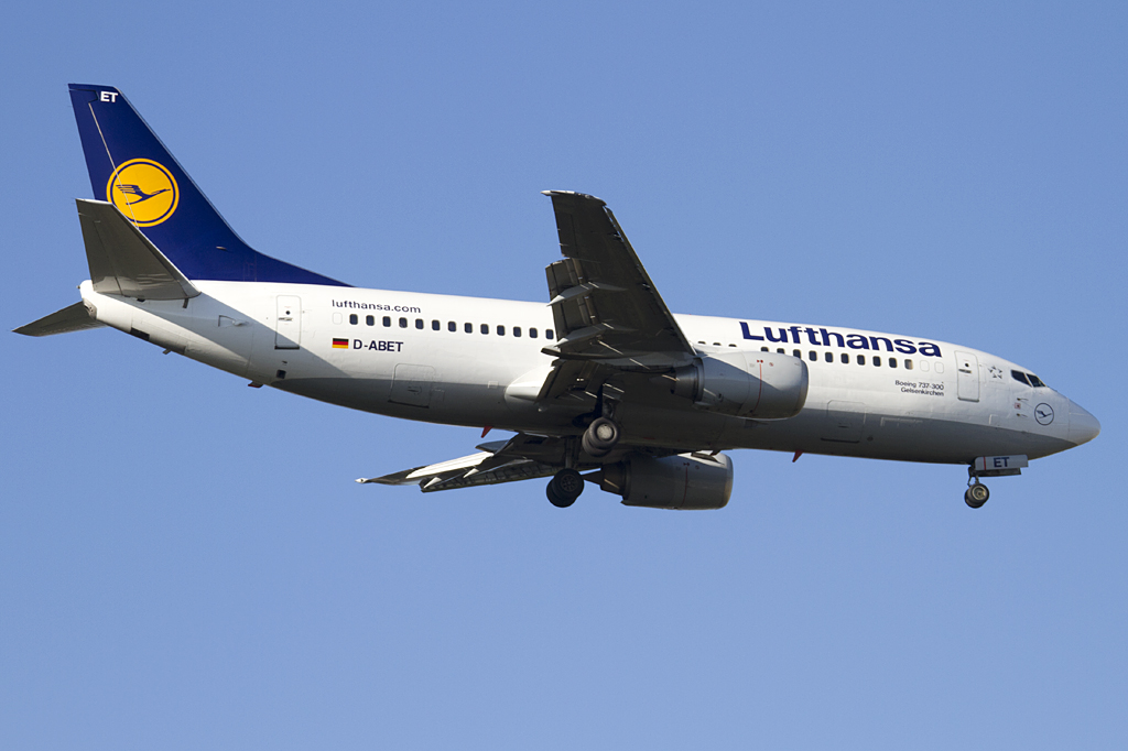 Lufthansa, D-ABET, Boeing, B737-330, 12.10.2010, FRA, Frankfurt, Germany


