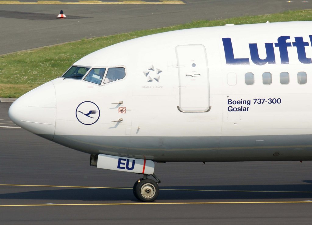 Lufthansa, D-ABEU, Boeing 737-300  Goslar  (Nase/Nose), 29.04.2011, DUS-EDDL, Dsseldorf, Germany 

