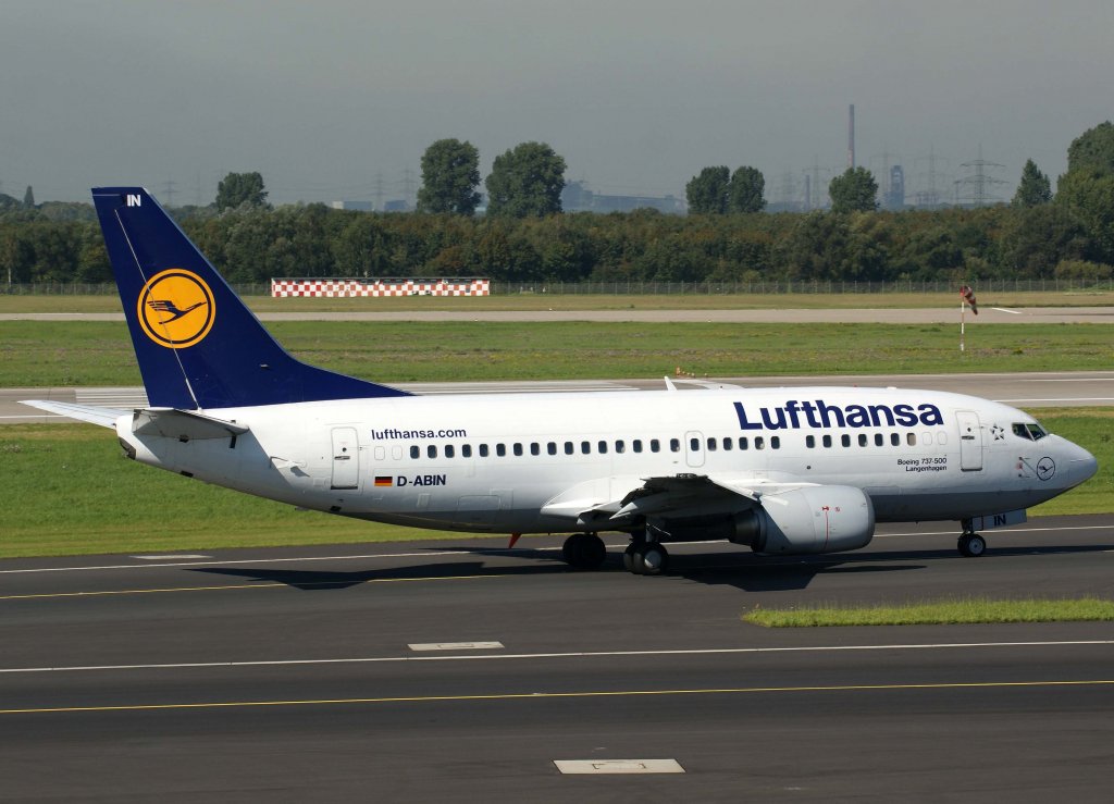 Lufthansa, D-ABIN, Boeing 737-500  Langenhagen  (Sticker-lufthansa.com), 2010.09.22, DUS-EDDL, Dsseldorf, Germany 

