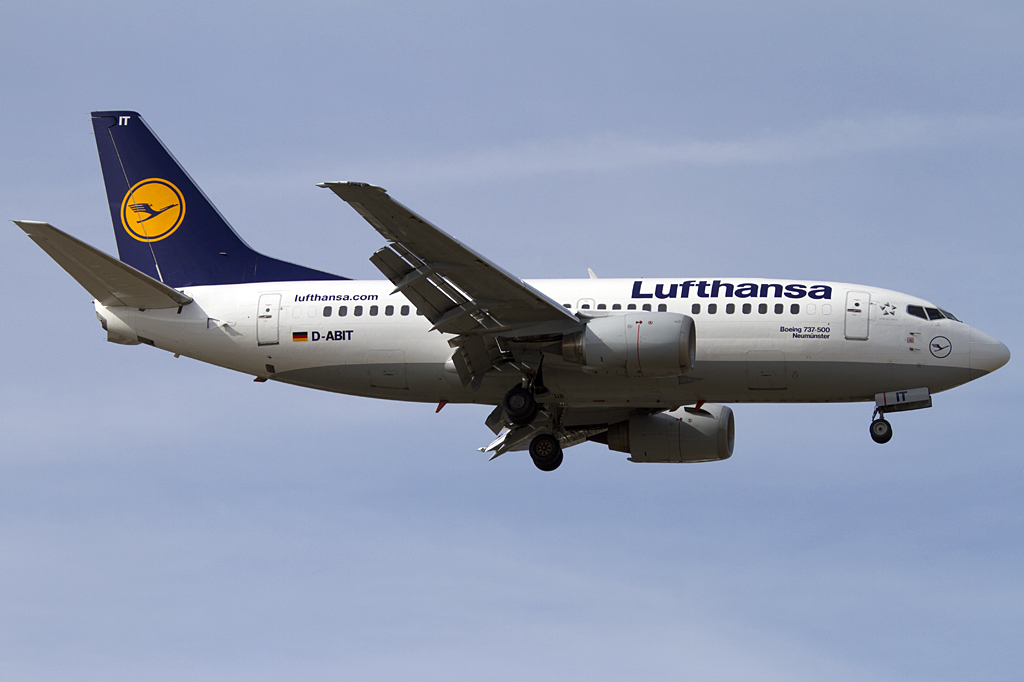 Lufthansa, D-ABIT, Boeing, B737-530, 11.03.2012, GVA, Geneve, Switzerland 



