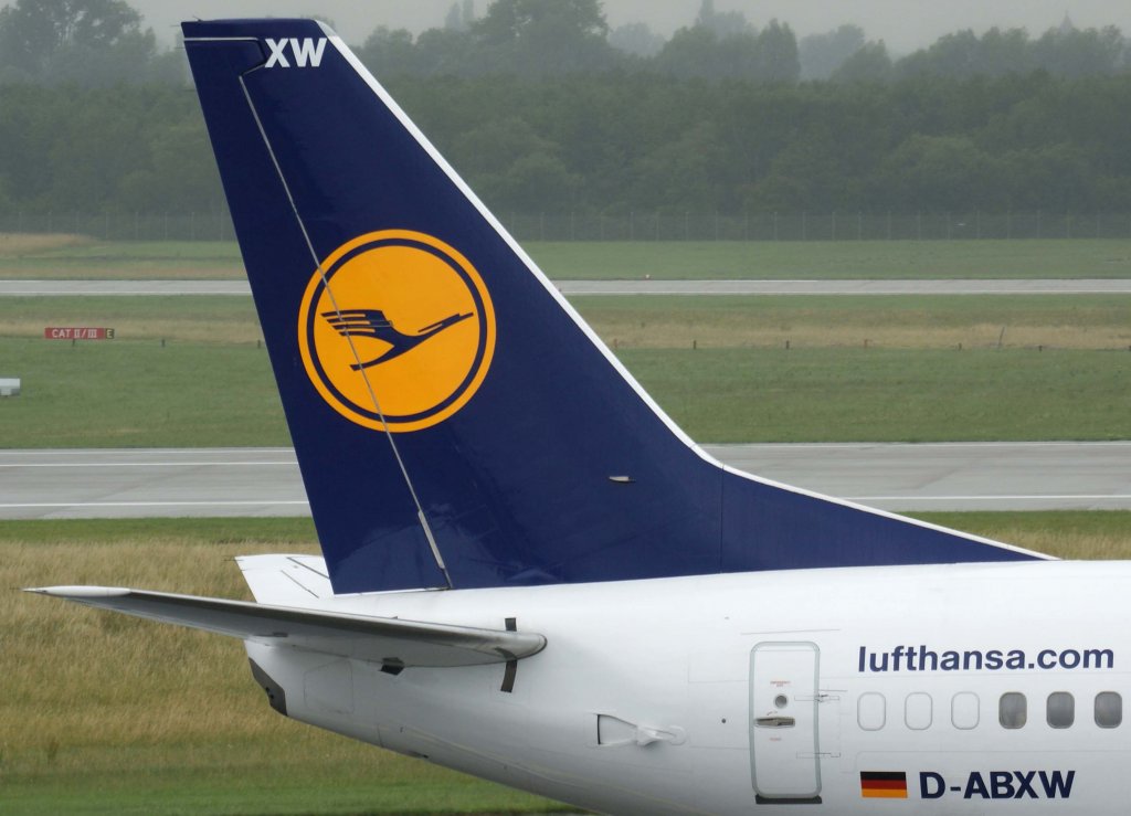 Lufthansa, D-ABXW  Hanau , Boeing 737-300 (Seitenleitwerk/Tail) ~ (lufthansa.com - Sticker), 20.06.2011, DUS-EDDL, Dsseldorf, Germany 

