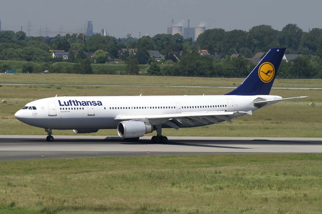 Lufthansa, D-AIAY, Airbus A 300 B4-600 R (ohne Namen), 2006.06.12, DUS, Dsseldorf, Germany