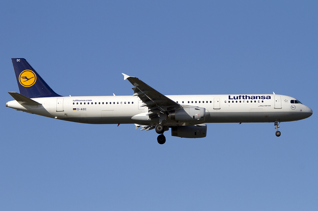 Lufthansa, D-AIDC, Airbus, A321-231, 13.10.2011, FRA, Frankfurt, Germany




