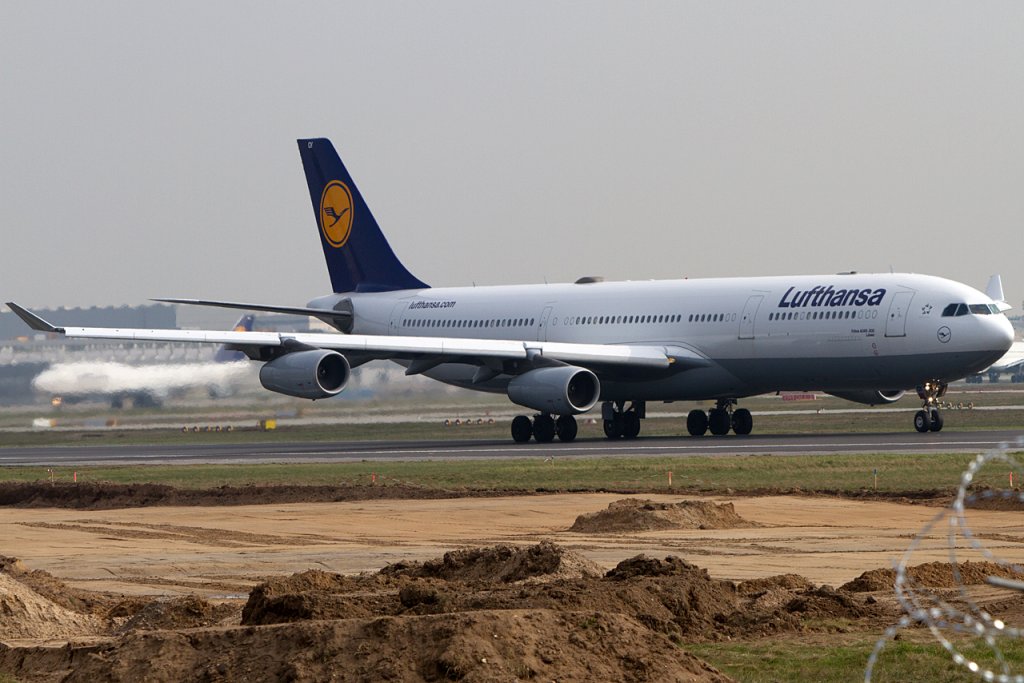 Lufthansa, D-AIGY, Airbus, A340-313, 14.04.2012, FRA, Frankfurt, Germany 




