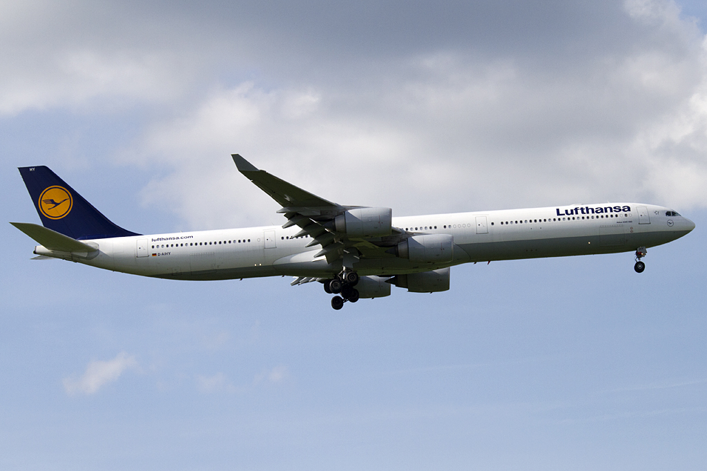 Lufthansa, D-AIHY, Airbus, A340-642X, 29.04.2011, MUC, Muenchen, Germany



