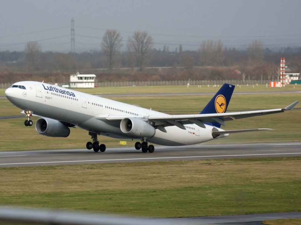 Lufthansa, D-AIKG  Ludwigsburg , Airbus, A 330-300, 06.01.2012, DUS-EDDL, Dsseldorf, Germany