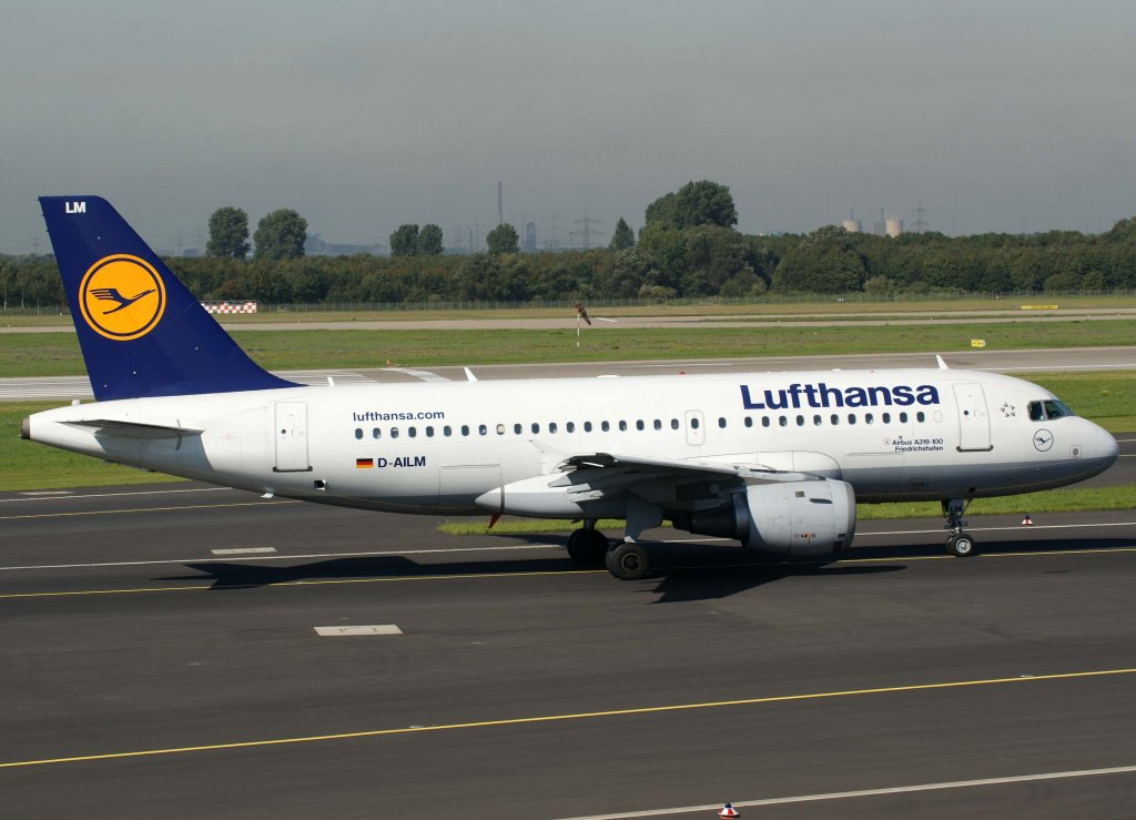 Lufthansa, D-AILM, Airbus A 319-100  Friedrichshafen  (Sticker-lufthansa.com) 2010.09.22, DUS-EDDL, Dsseldorf, Germany