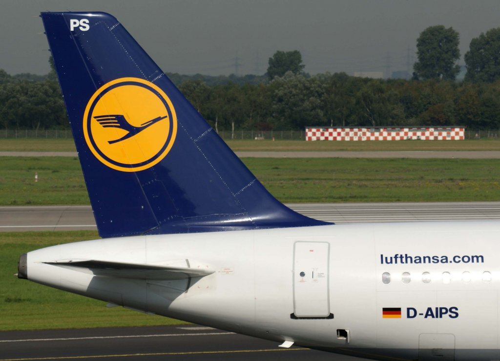 Lufthansa, D-AIPS, Airbus A 320-200  Augsburg  (Seitenleitwerk/Tail), 2010.09.23, DUS-EDDL, Dsseldorf, Germany 

