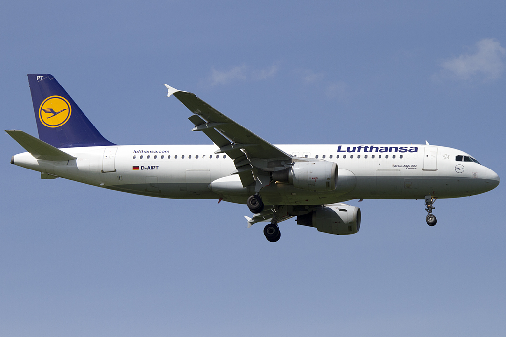 Lufthansa, D-AIPT, Airbus, A320-211, 29.04.2011, MUC, Muenchen, Germany 




