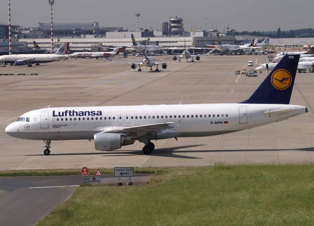 Lufthansa, D-AIPW, Airbus A 320-200 (Schwerin), 2008.06.02, DUS, Dsseldorf, Germany