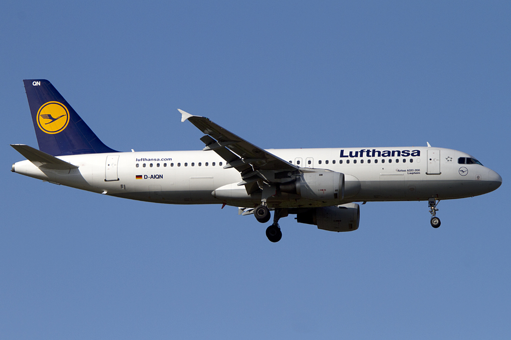 Lufthansa, D-AIQN, Airbus, A320-211, 13.10.2011, FRA, Frankfurt, Germany





