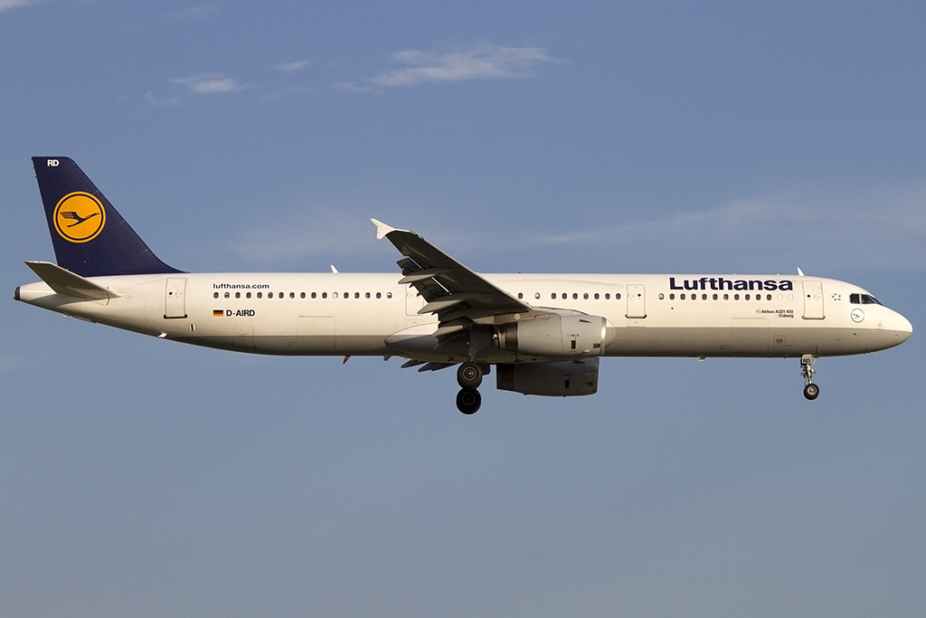 Lufthansa, D-AIRD, Airbus, A321-131, 25.07.2013, DUS, Dsseldorf, Germany 



