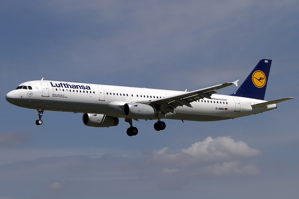 Lufthansa, D-AIRH, Airbus, A321-131, 01.05.2013, BCN, Barcelona, Spain 




