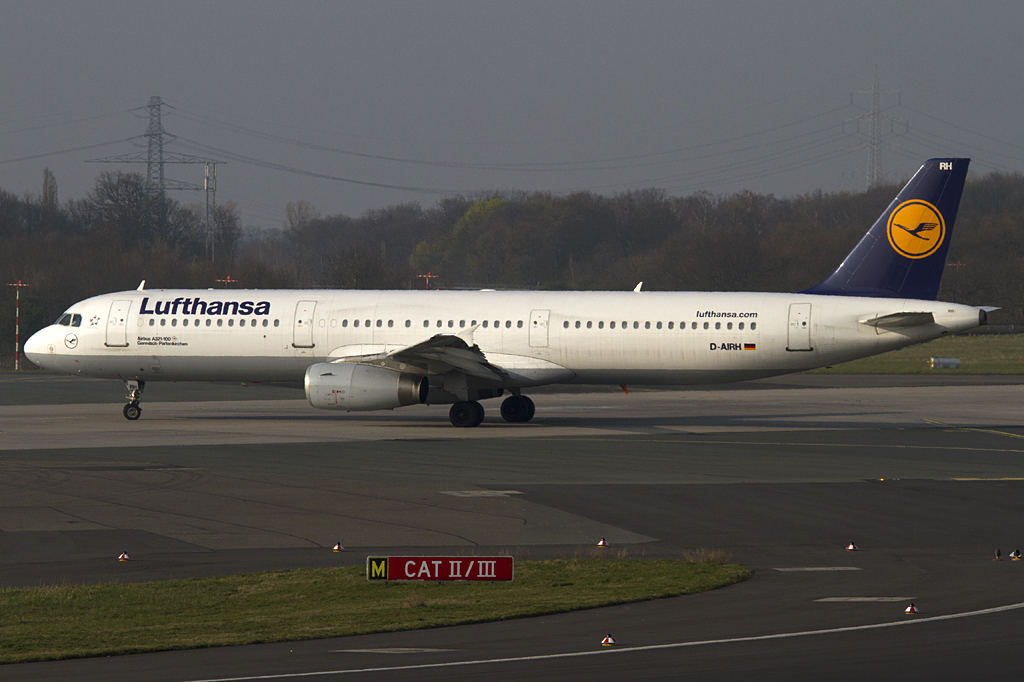 Lufthansa, D-AIRH, Airbus, A321-131, 29.03.2011, DUS, Dsseldorf, Germany 




