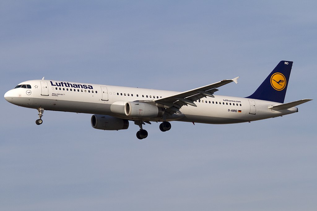 Lufthansa, D-AIRO, Airbus, A321-131, 09.02.2011, FRA, Frankfurt, Germany 





