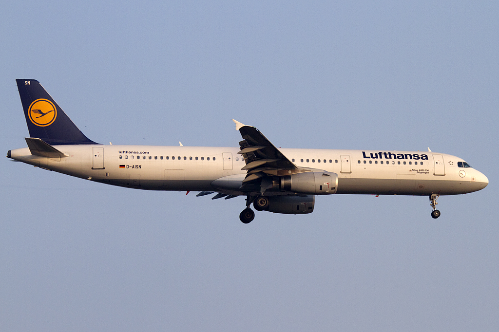 Lufthansa, D-AISN, Airbus, A321-231, 14.10.2010, FRA, Frankfurt, Germany 




