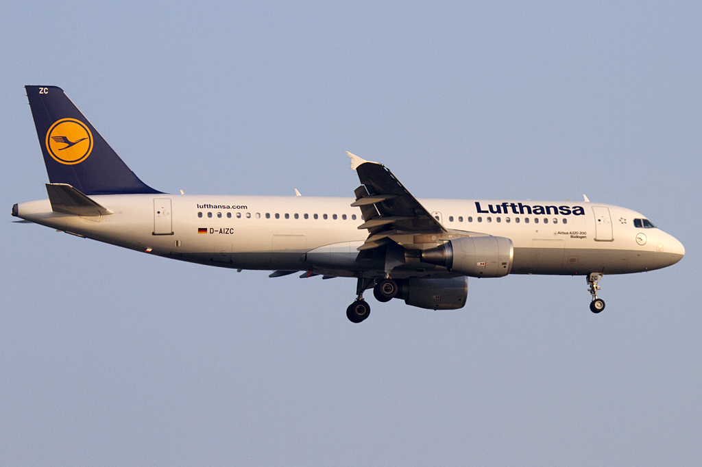Lufthansa, D-AIZC, Airbus, A320-214, 14.10.2010, FRA, Frankfurt, Germany 




