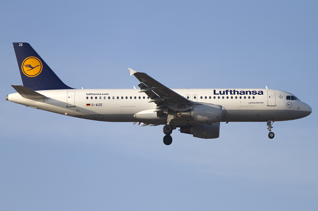 Lufthansa, D-AIZE, Airbus, A320-214, 16.02.2011, FRA, Frankfurt, Germany 




