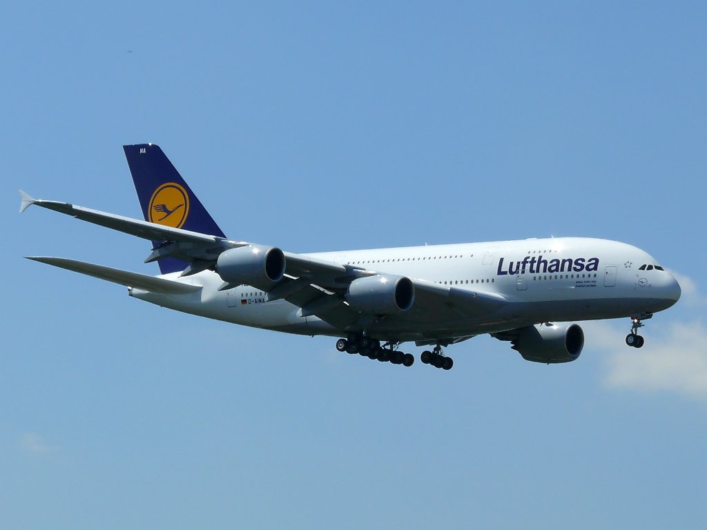 Lufthansa  Frankfurt am Main ; D-AIMA; Airbus A380-841. Flughafen Dsseldorf. 03.06.2010.