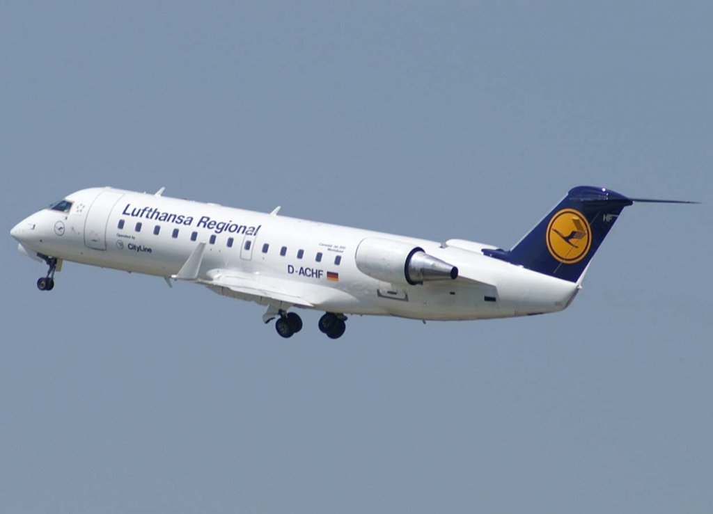 Lufthansa Regional (CityLine), D-ACHF (Montabaur), Bombardier CRJ-200 LR, 2006.06.12, DUS, Dsseldorf, Germany