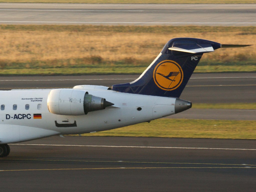 Lufthansa Regional (CityLine), D-ACPC  Espelkamp , Bombardier, CRJ-700 ER (Seitenleitwerk/Tail), 13.11.2011, DUS-EDDL, Dsseldorf, Germany 