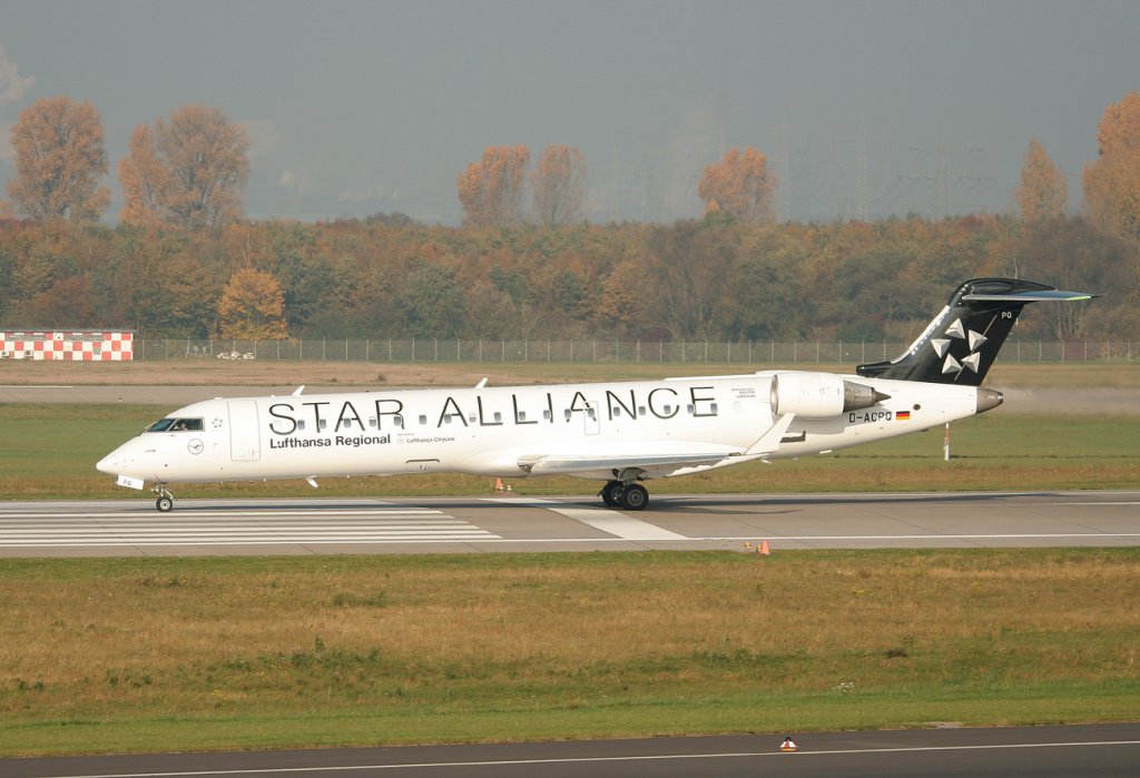 Lufthansa Regional(CityLine) Canadair Regjet CRJ701ER D-ACPQ beim Start in Dsseldorf am 31.10.2011