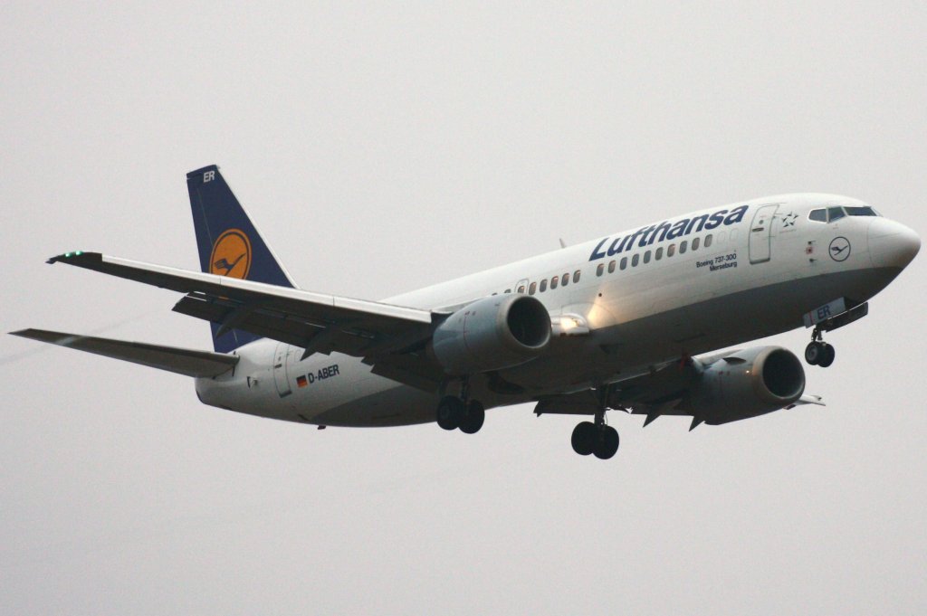 Lufthansa,D-ABER,Boeing 737-330,30.01.2011,HAM-EDDH,Hamburg,Germany