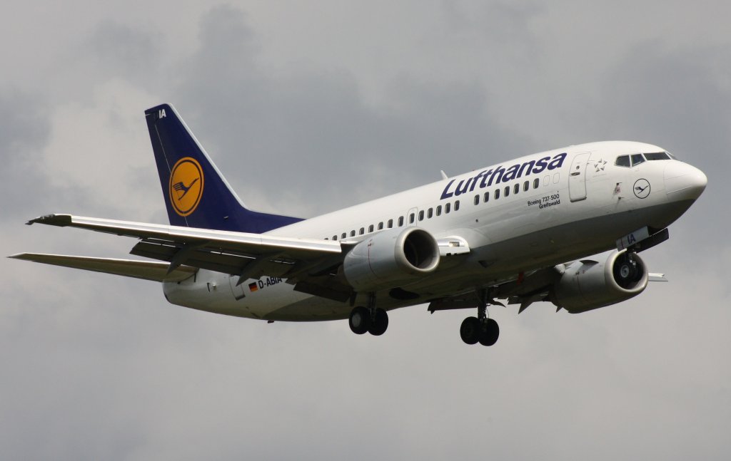 Lufthansa,D-ABIA,(c/n24815),Boeing 737-530,17.06.2012,HAM-EDDH,Hamburg,Germany