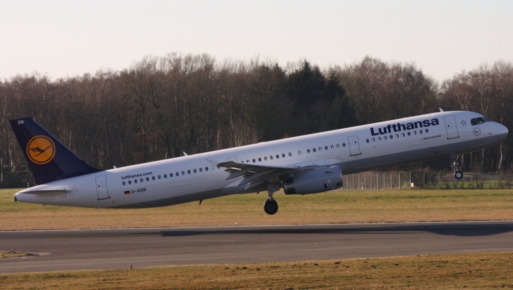 Lufthansa,D-AIDN,(c/n 4976),Airbus A321-231,15,01.2012,HAM-EDDH,Hamburg,Germany