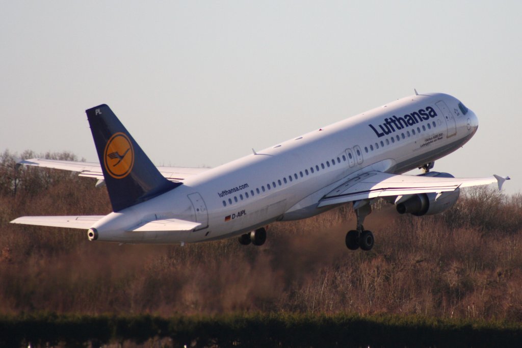 Lufthansa,D-AIPL,(c/n 094),Airbus A320-211,15.01.2012,HAM-EDDH,Hamburg,Germany  
