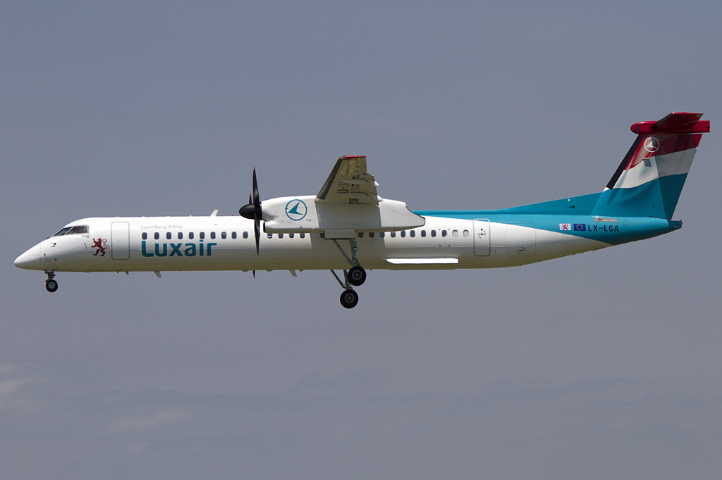 Luxair, LX-LGA, Bombardier, DHC-8Q-402, 16.06.2011, BCN, Barcelona, Spain



