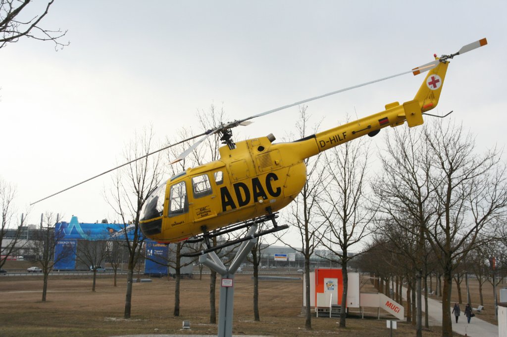 MBB Bo-105 D-HILF im Museumspark am Flughafen Mnchen am 10.03.2011
