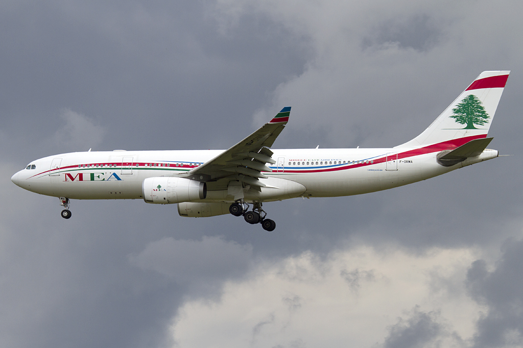 Middle East Airlines, F-ORMA, Airbus, A330-243, 28.08.2010, CDG, Paris, France 



