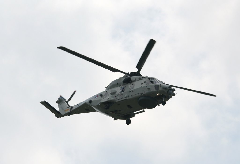 Netherlands Navy NH-90NFH N-110 im Landeanflug in Berlin-Schnefeld am 07.06.2010