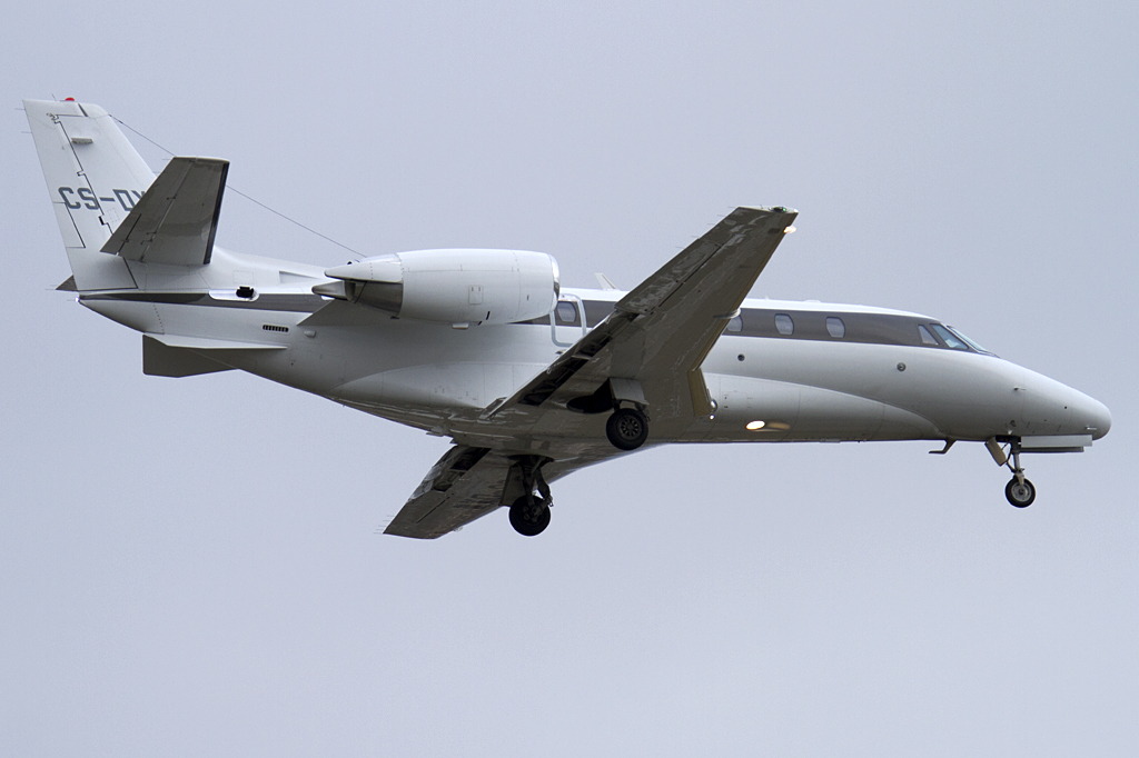 NetJets, CS-DXW, Cessna, 560XL Citation, 02.01.2011, GVA, Geneve, Switzerland 



