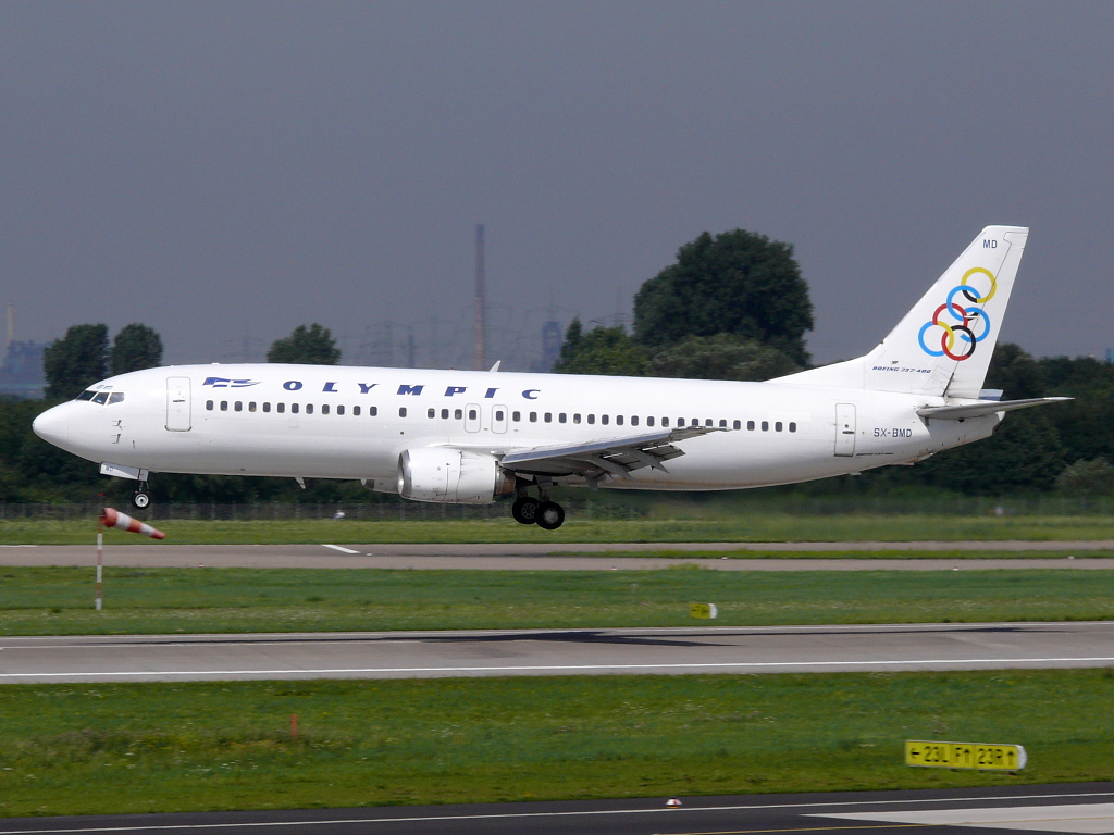 Olympic; SX-BMD; Boeing 737-400. Flughafen Dsseldorf. 15.08.2009.