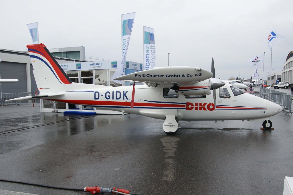 Privat, D-GIDK, Partenavia-Vulcanair, P-68 C, 18.04.2012, Aero 2012 (EDNY-FDH), Friedrichshafen, Germany