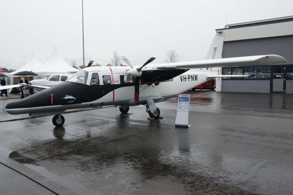 Privat, VH-PNW, Partenavia-Vulcanair, AP-68 TP-600 A, 18.04.2012, Aero 2012 (EDNY-FDH), Friedrichshafen, Germany