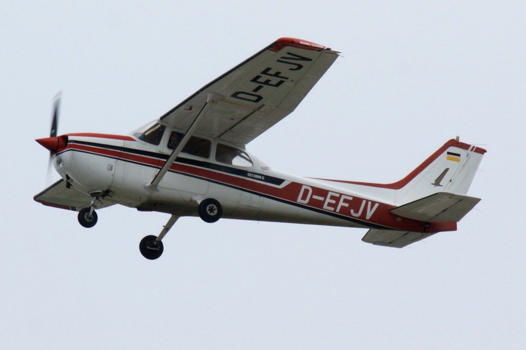 Private, D-EFJV, Cessna, F-172 N Skyhawk II, 21.04.2012, STR-EDDS, Stuttgart, Germany 
